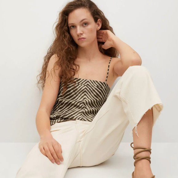 ๐คNWT - Flowy Zebra Printed Top Khasi - Picture 9 of 14